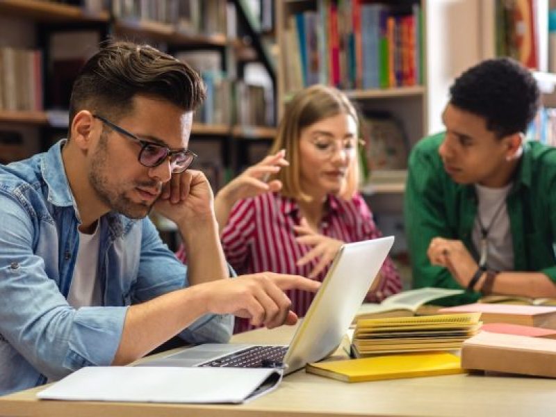 media12-golive-etudiants-002-600x400