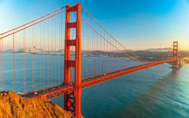 media12-voyage-havas-607x405